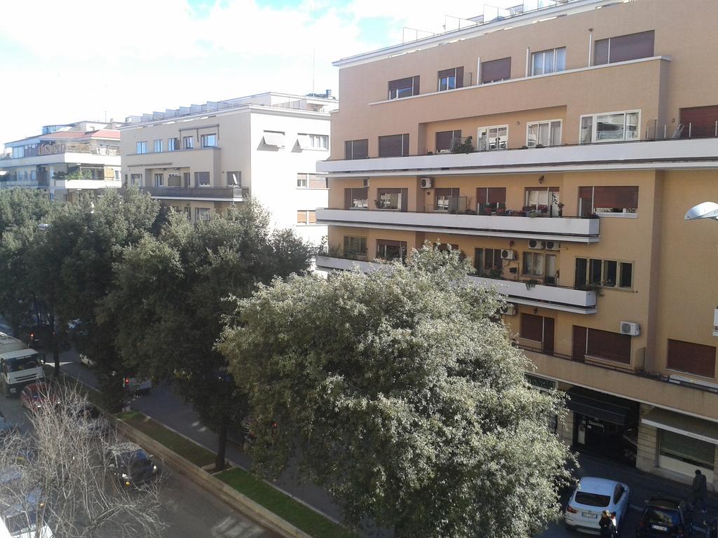 Romantic Holiday Rome B&B, Rome